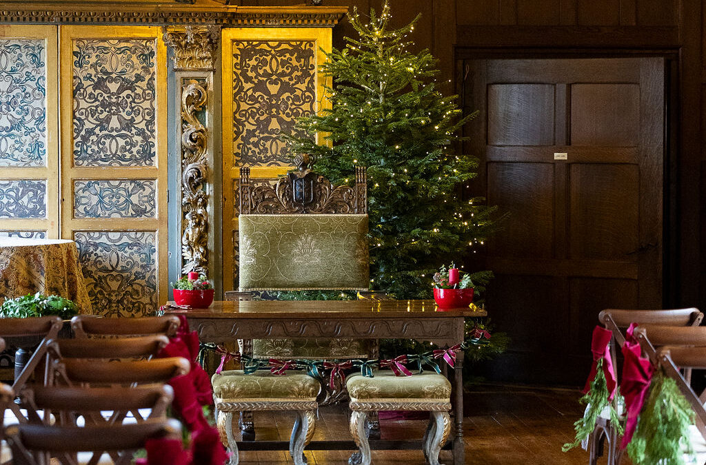 A magical Christmas wedding venue in Surrey